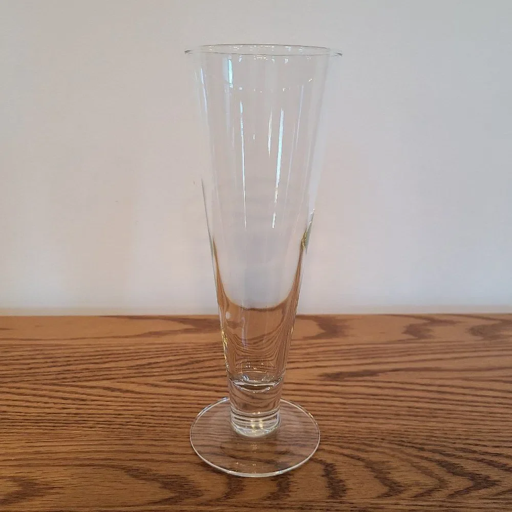 Footed Pilsner Brew Lager Beer Glass Tall Slim Sleek Sophisticated | 14 Oz.